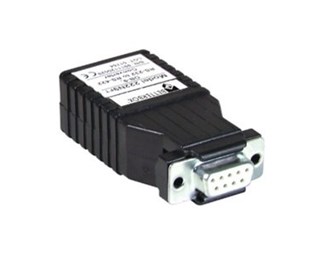 RS232 = DB9 hona, RS422 = skruv