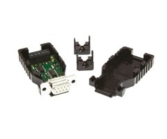 RS232 = DB9 hona, RS422 = skruv