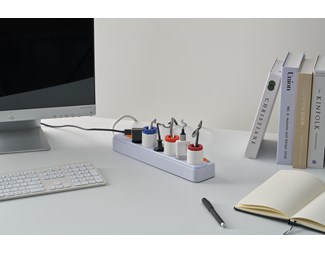 Lås för F-uttag (stickpropp)