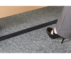 Kabelskyddsremsa för mattor
