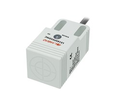 Non flush, distans 8mm, NO, PNP, 2m kabel