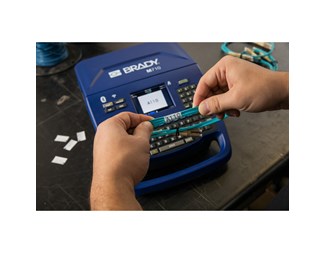 M710 AZERTY EU advance mjukvara